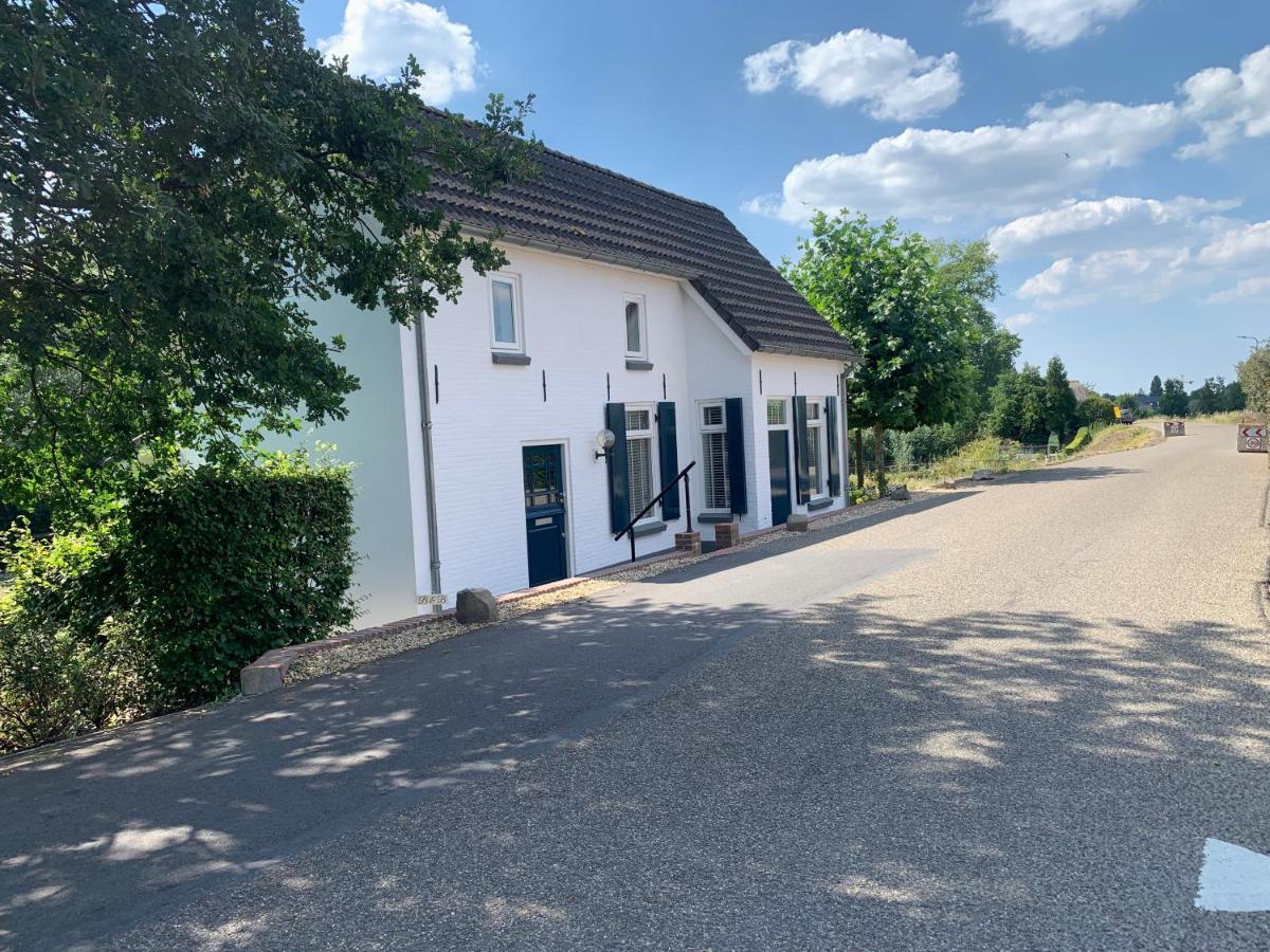 Luxury Guest House - Eik Aan De Dijk Aalst Екстериор снимка